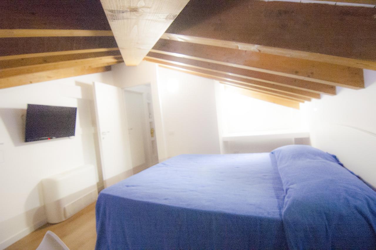 Holiday Home Isola Rossa エクステリア 写真
